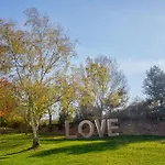 Domaine Des 3 Villages Ferienhaus *