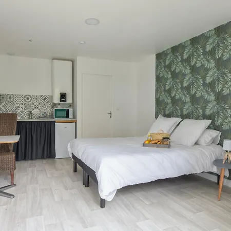 Domaine Des 3 Villages Holiday home